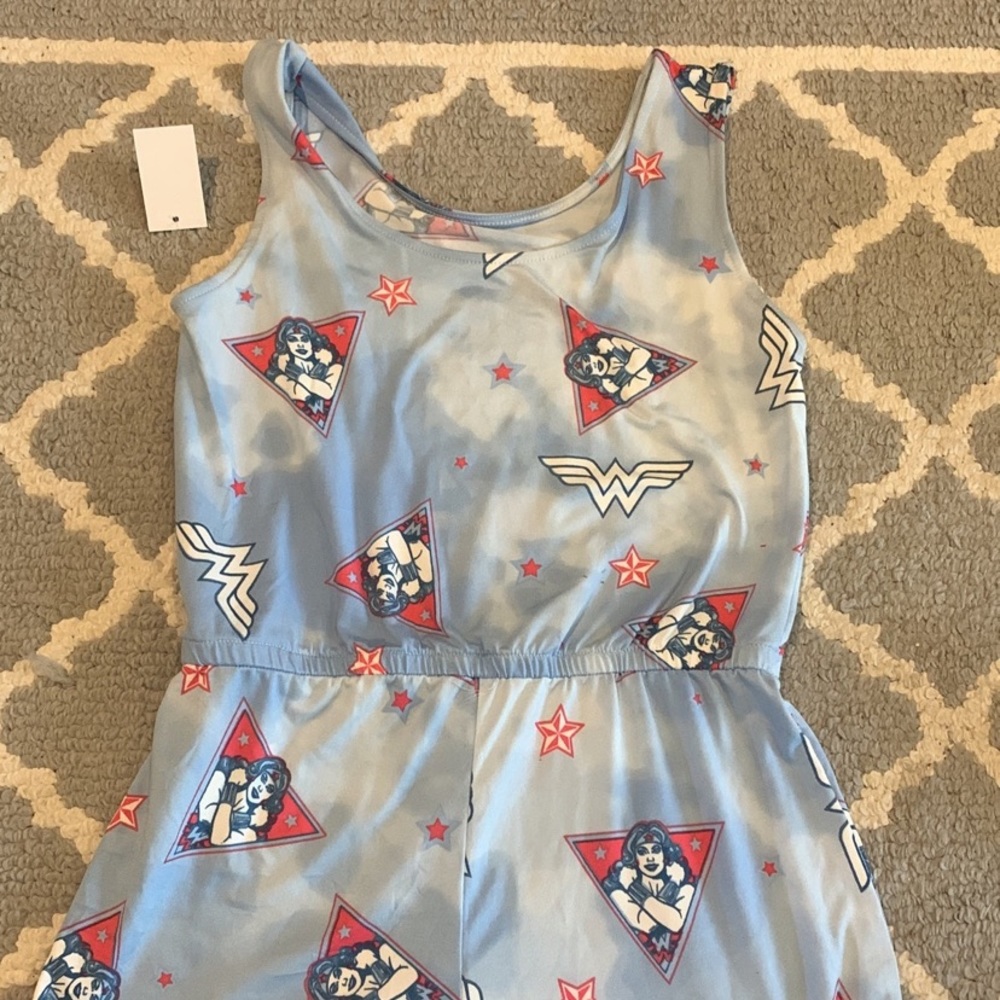 Girls size medium Wonder Woman romper NWT